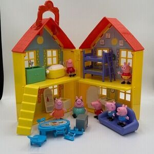 Peppa Pig Fold n Go House Playset with Figures and Furniture Accessories